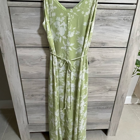 Sienna Sky Light Green Dress - Picture 3 of 4